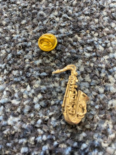 Saxophone silver tone badge - saxophone,