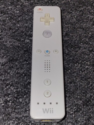Nintendo wii remote - nintendo, rvl-003
