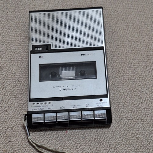 Vintage 1976 pye d6600 - 1976, d6600/35p"