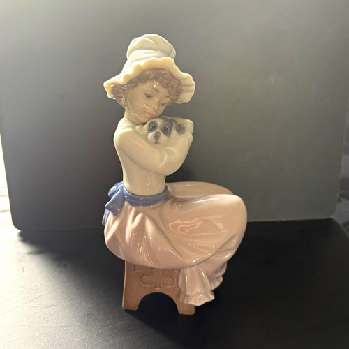 Nao lladro big hug 01049 - by,