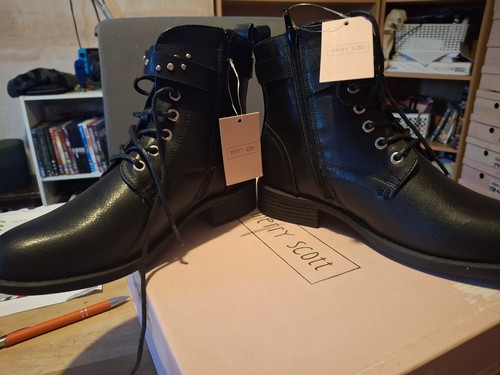 Merry scott ankle boots - merry,