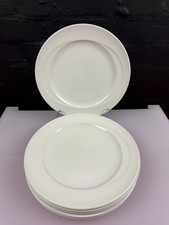 Midwinter Style White Dinner