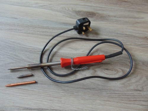 Weller soldering iron - 40, good