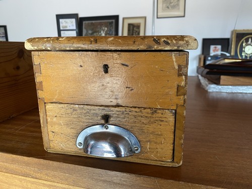 Vintage antique wooden - wooden, cash