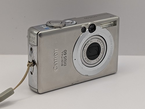 Canon digital ixus ccd - digital,