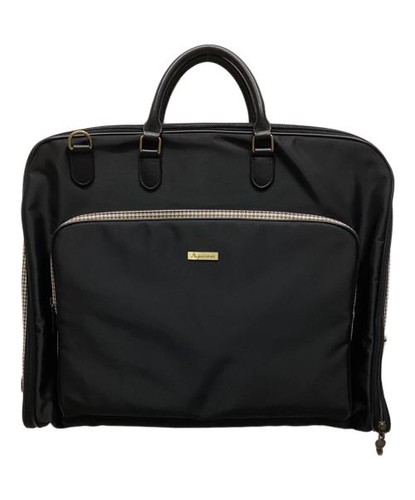 Aquascutum