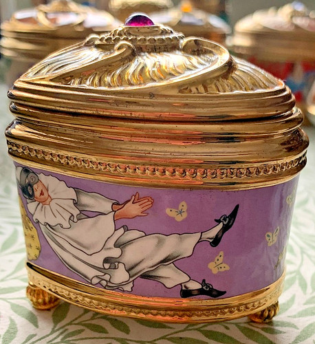 Franklin mint house - mint, of
