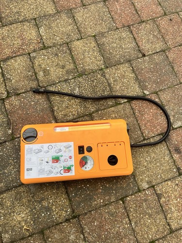 Michelin 12v tyre compressor - 12v,