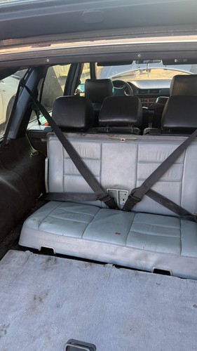 Complete back seat emergency - back,