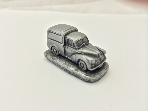 Morris minor van split screen - minor,