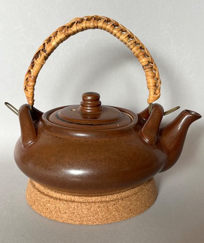 Vintage japanese small ceramic - small,