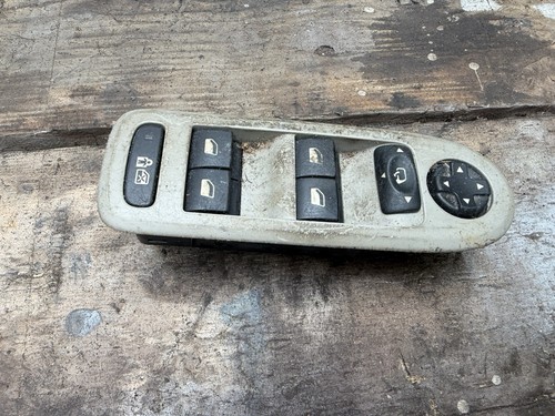 2010 citroen drivers door - drivers,