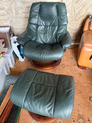 Ekorness chair and footstool - chair,