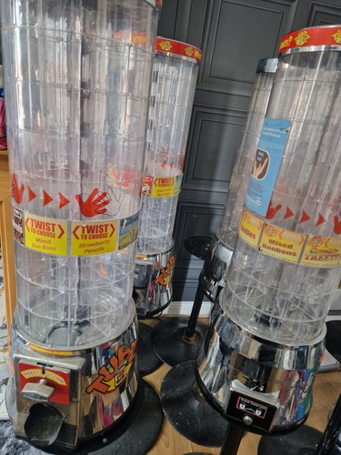 Tubs sweet vending - 4, x