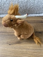 Living Nature Highland Cow