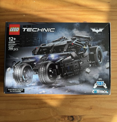 Lego technic 42239 batmobile - lego,