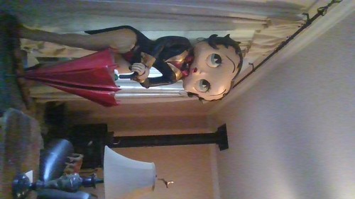 Large betty boop statue rare - betty,