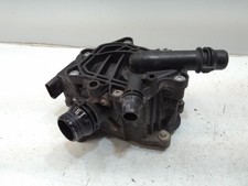 GENUINE 2017 BMW 1 SERIES  7644811-06 Thermostat Housing Pump