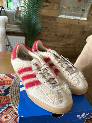 Adidas gazelle fuzzy trainers - fuzzy,