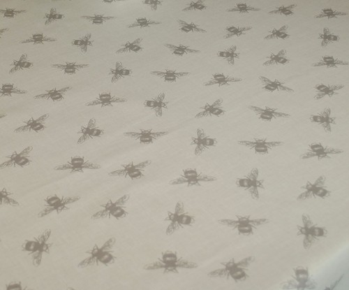 Fryetts bees linen cotton pvc - bees,