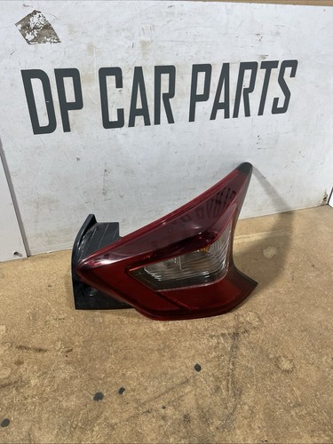 Nissan micra tail light rear - nissan,
