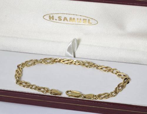 Gold celtic ladies bracelet - gold,
