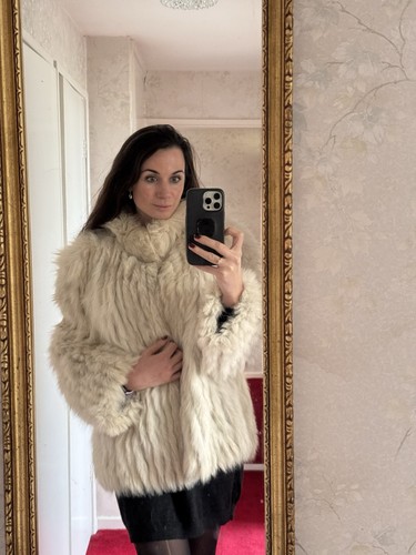 Saga arctic white fox fur - white,
