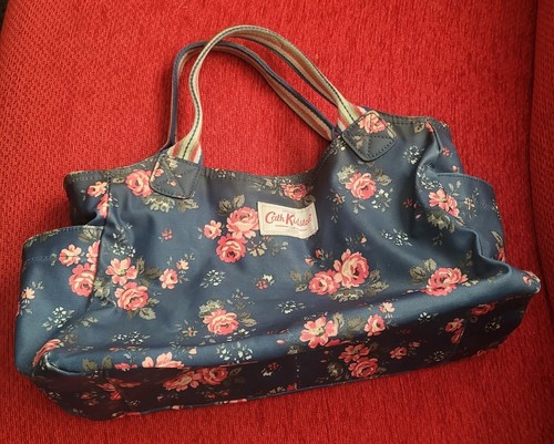 Navy floral cath kidston - floral,