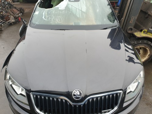 Skoda octavia bonnet black - black, f9r
