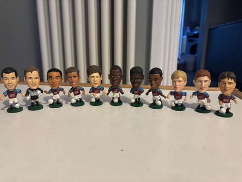Corinthians x11 figures - x11,