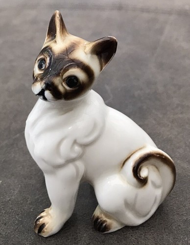 Vintage porcelain bone china - bone,