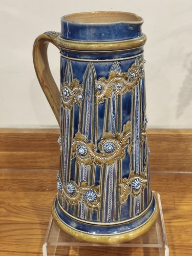 Spectacular tall doulton - a,