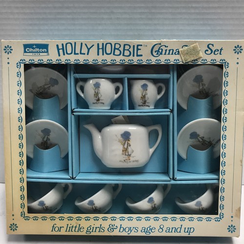 Holly hobbie doll - hobbie, tea