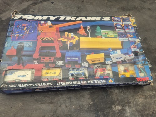 Vintage 1988 tomy train - train, 3