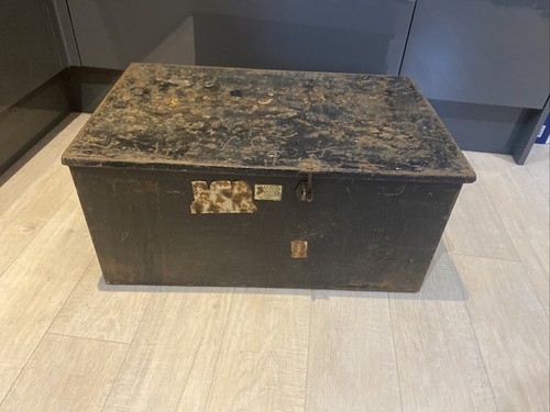 Vintage metal military - military, issue