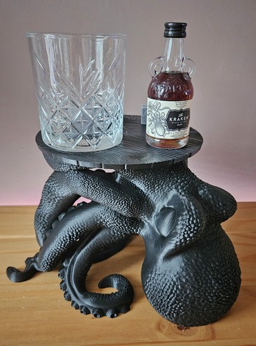 Kraken rum mini table - kraken,
