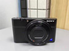 Sony RX100 90%NEW  20.2MP 3.6x Compact Cam Bundle Charger Card Battery