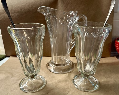 Vintage milk shake ice - 2x,