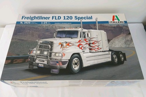 Italeri freightliner fld - freightliner,