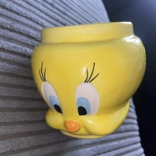Novelty Looney Tunes Tweety