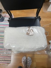 Long hot water bottle with