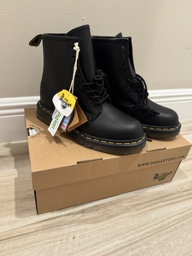 New martens softwair - dr., with
