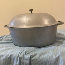 Vintage Majestic Cookware Oval Cast Aluminum Roaster/Dutch Oven w/Lid