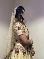 Elegant Floral Lehenga Set –