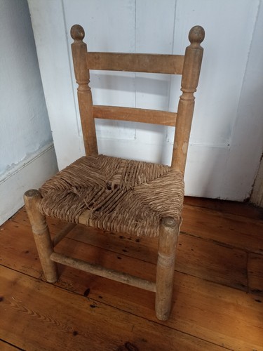 Antique child chair vintage - chair,