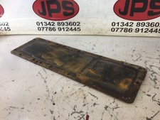 Bolt on top plate / v cover