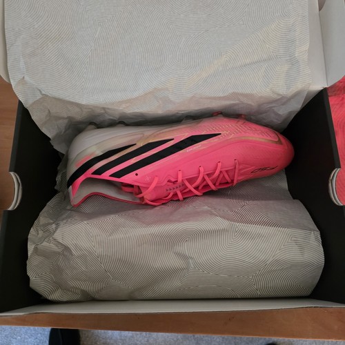 Pink adidas f50 elite uk7 - f50,
