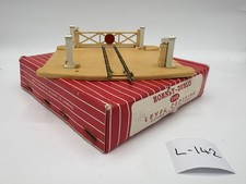 Hornby Dublo 2460 2 Rail Level