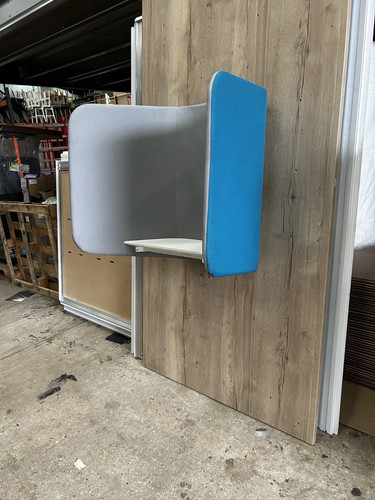 Wall mount privacy - wall, acoustic