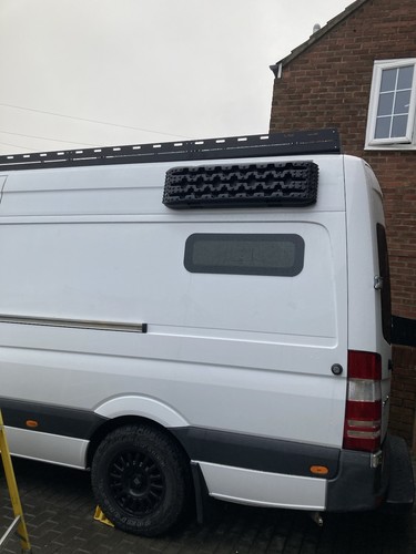 Mud sand tracks van - mud,